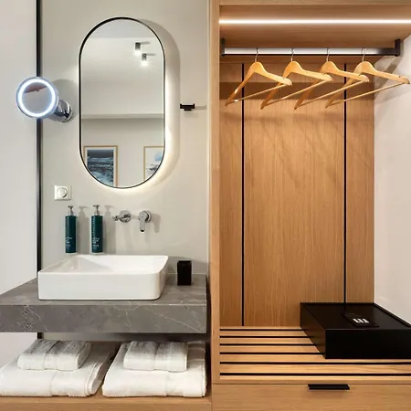 Hilton Garden Inn Athens Syggrou Avenue 4*