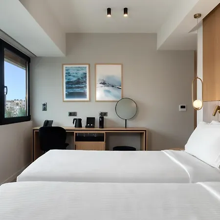 Hilton Garden Syggrou Avenue ホテル 4*